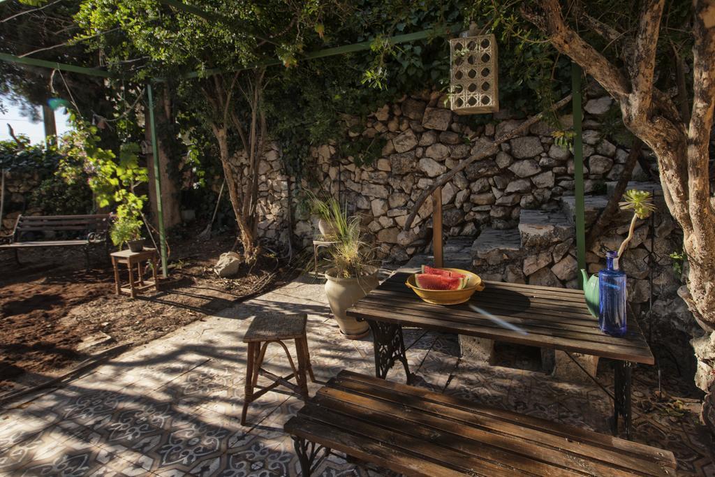 The Nest - A Romantic Vacation Home In Ein Kerem - القدس الغرفة الصورة